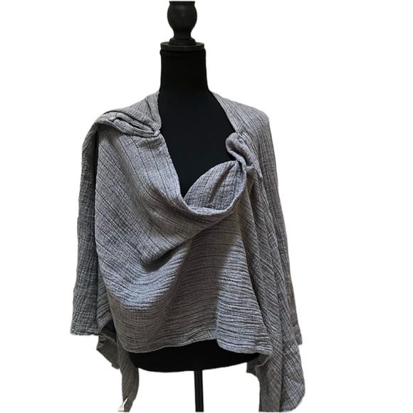 The hand loom shawl/ poncho make an offer - Picture 1 of 8